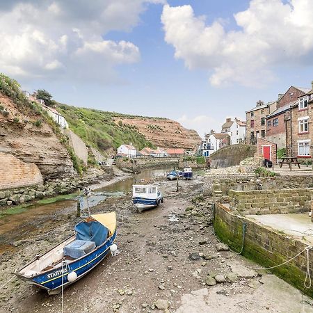 One Beckside Cottage Staithes Exterior foto